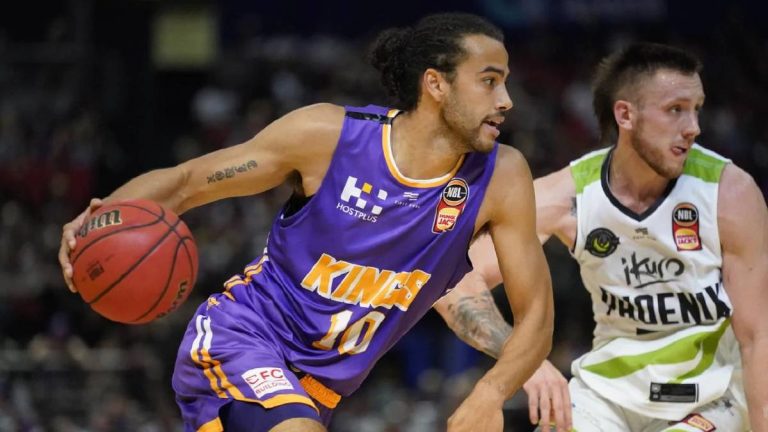 Xavier Cooks (Sydney Kings) on his season so far and Australian Boomers ...